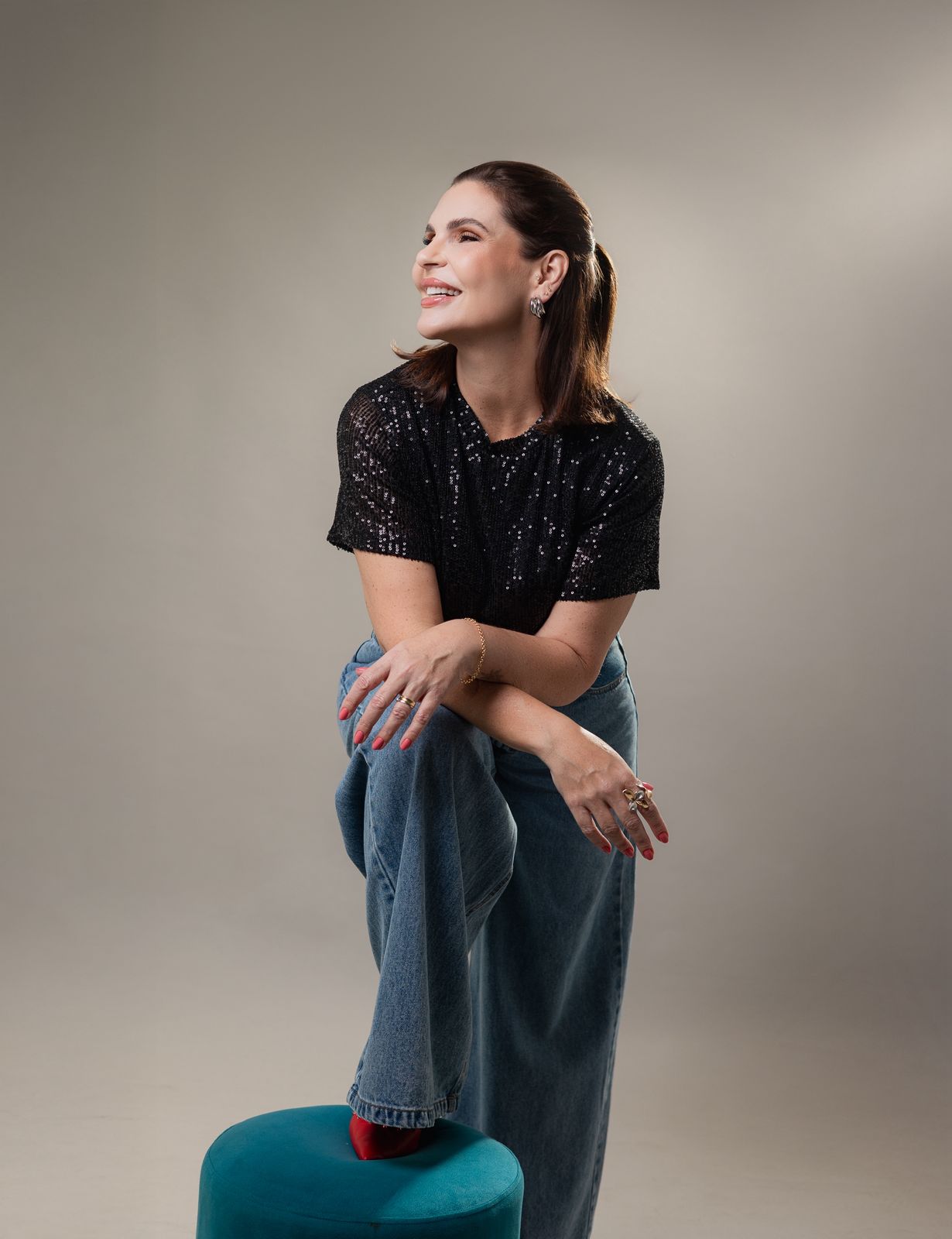 Retrato sereno da Dra. Aletheia